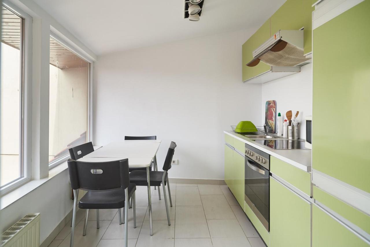 Zen House Albergue Timisoara Exterior foto